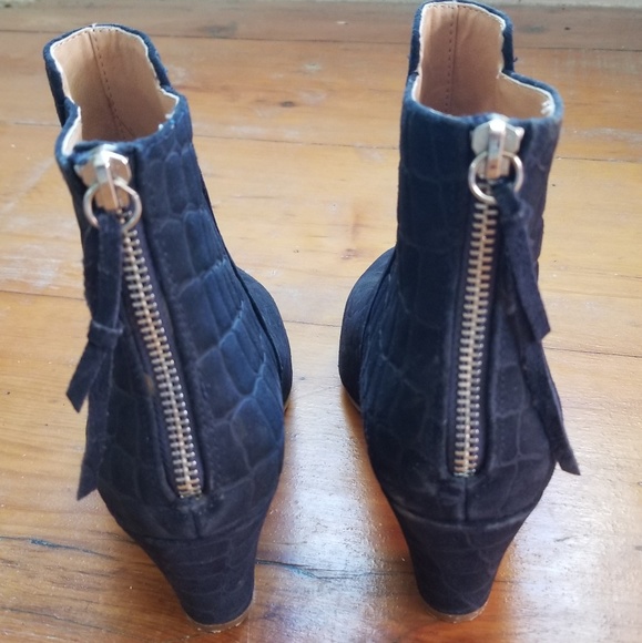 Marais USA crocodile navy ankle boots - Picture 3 of 3